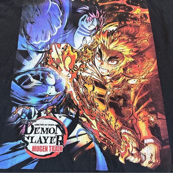 Demon slayer tee shirt - Picture 2 of 3